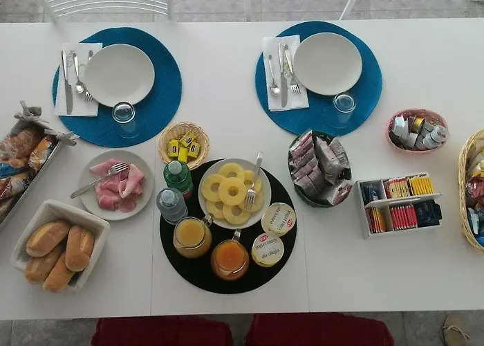 Il Corallo 住宿加早餐酒店 博萨